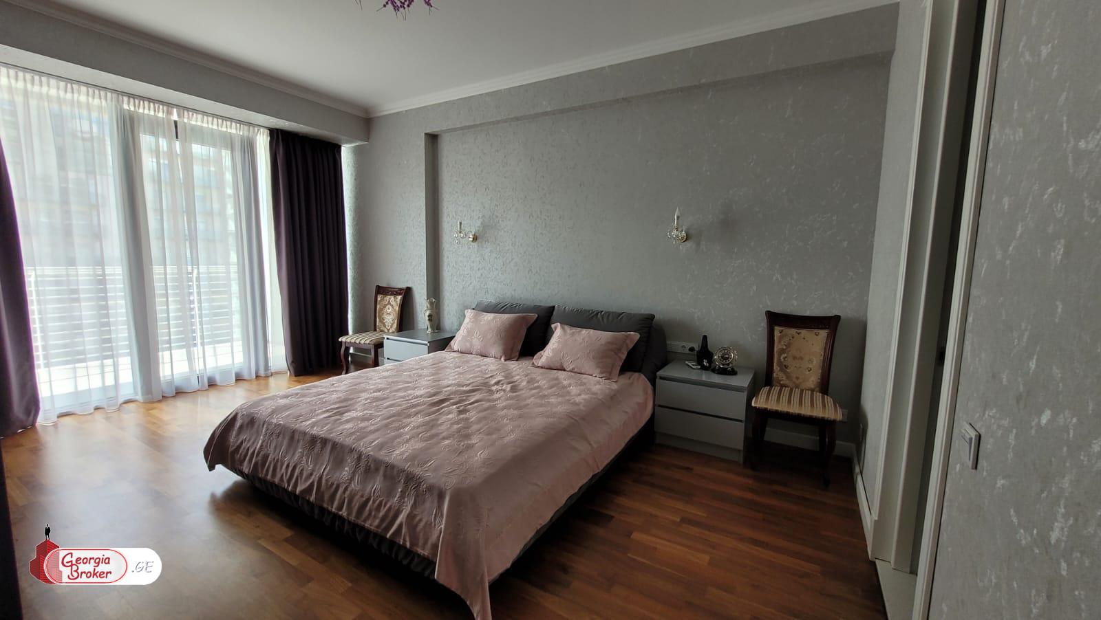 nearly repaired 5-room apartment for sale